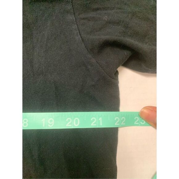 Vintage Graphic T-shirt - Picture 6 of 7